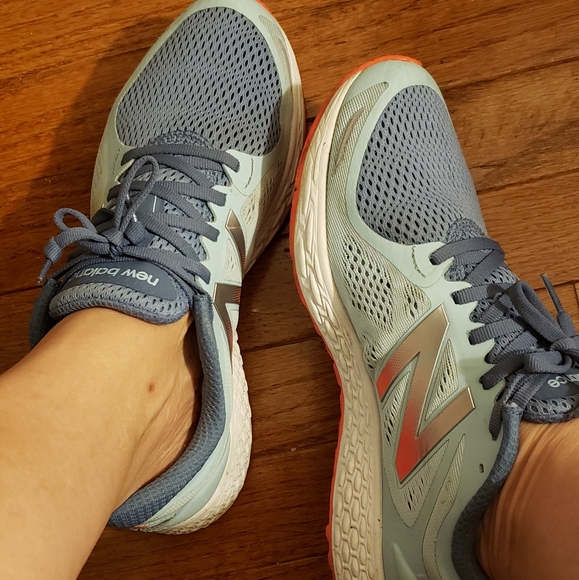 Meet your Posher, April - Picture 6 of 8